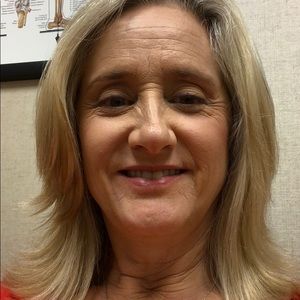 Meet your Posher, Denise